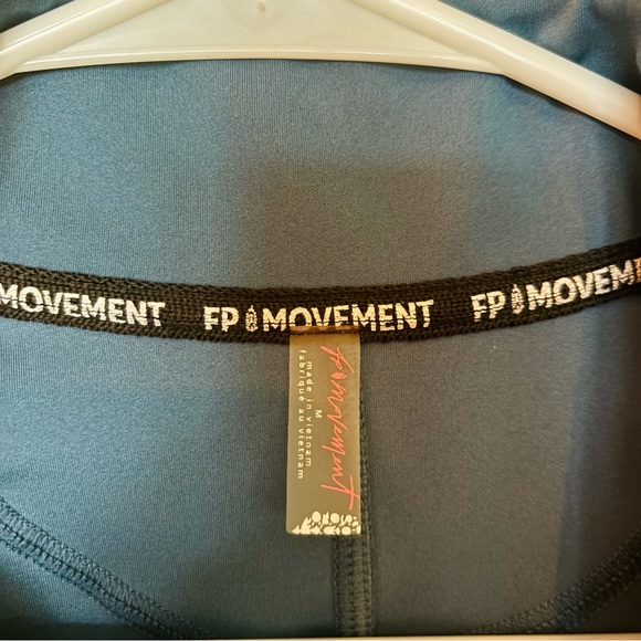 Free People Movement Run the Course Half Zip Pullover Layer Top Size: M - Picture 7 of 7